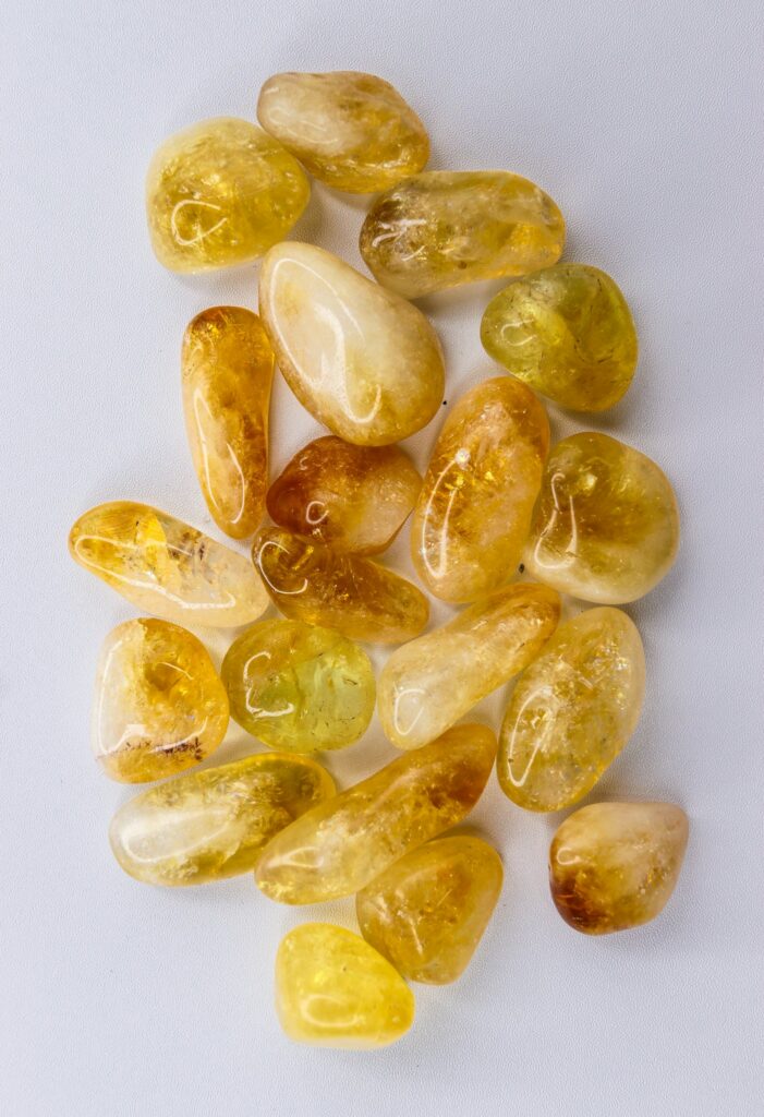 Tumbled citrine stones
