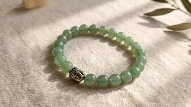 Natural Green Aventurine bracelet with 8 mm beads and silver Buddha bead